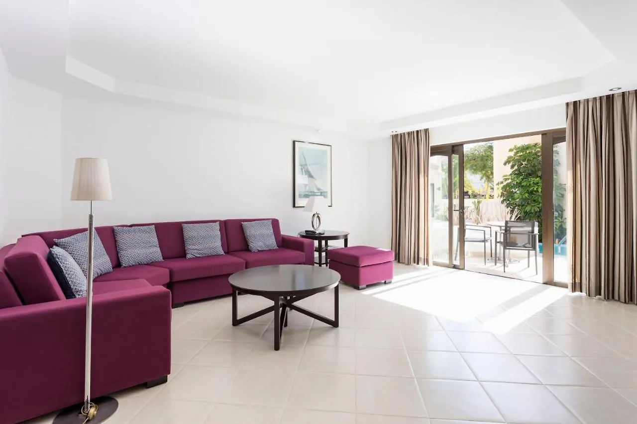 Atlas Suites Tenerife Los Cristianos  España